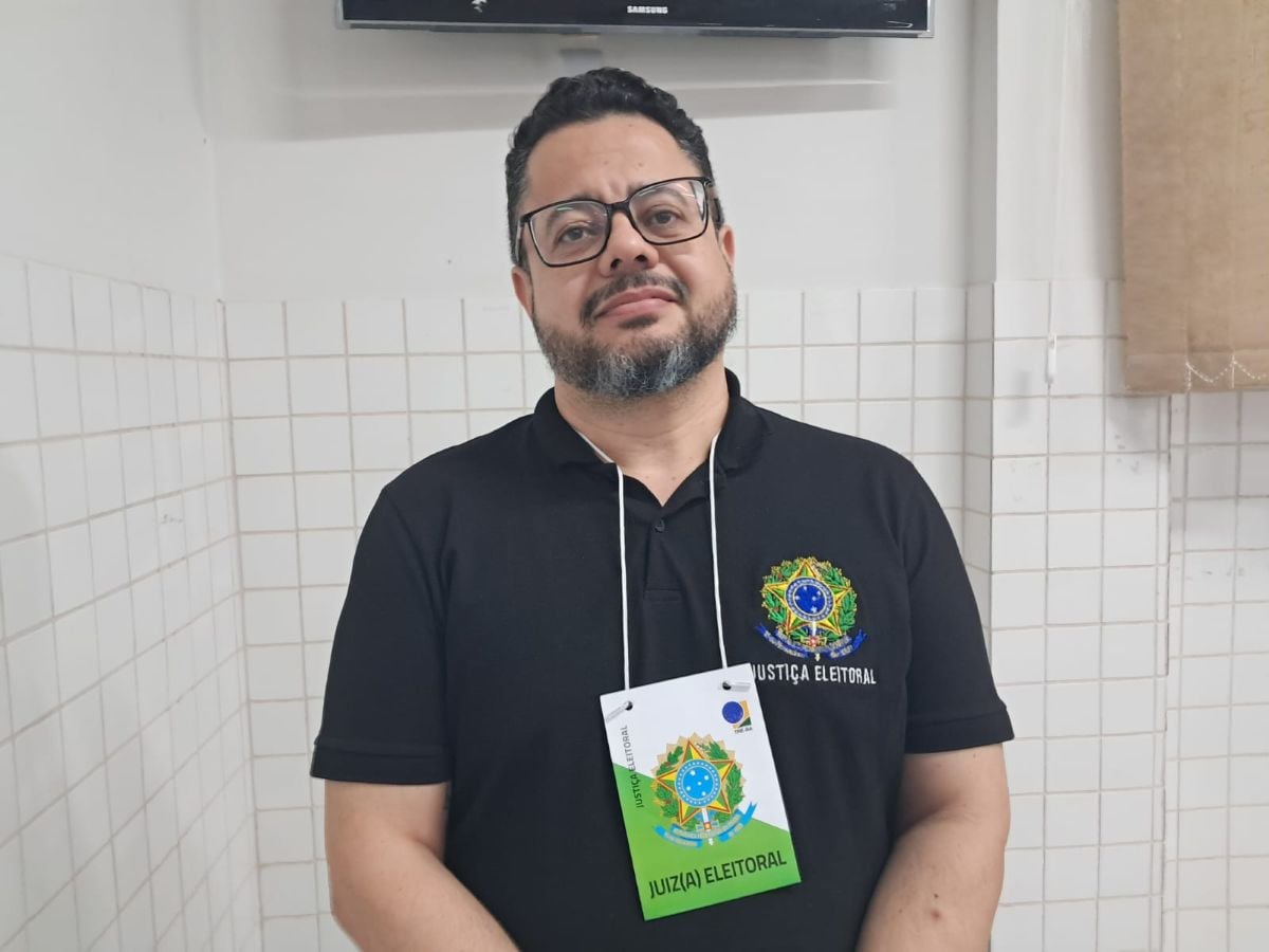 juiz eleitoral armando mesquita