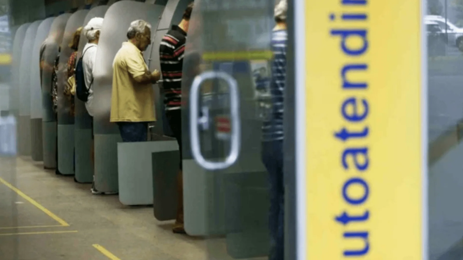 Banco vai paralisar serviços após nova lei