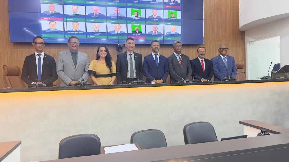 Marcos Lima é reconduzido à presidência da Câmara de Vereadores de Feira de Santana