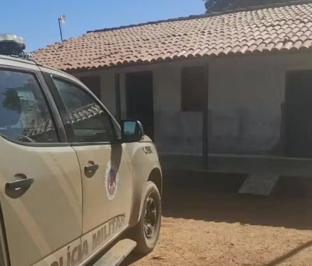 Menino de 8 anos morre após ser atingido por faca em briga entre mãe e avó na Bahia