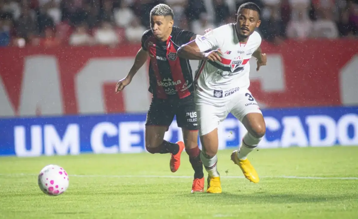 Vitória perde para o São Paulo, amplia jejum fora de casa e segue sem vencer no Morumbis