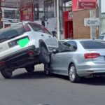 carros-colidem-na-castro-alves-ft-Jaqueline-Ferreira-acorda-cidade1
