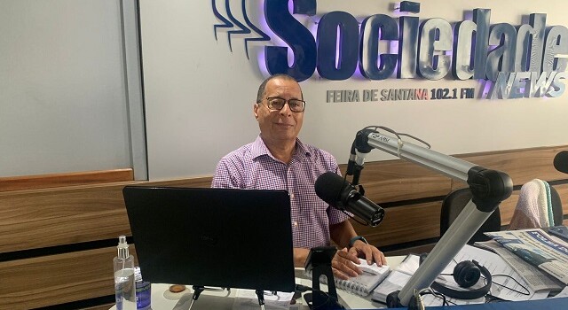 Dilton-Coutinho-na-bancada-do-Acorda-Cidade-Foto-Brenda-Filho-Acorda-Cidade-640x350-1