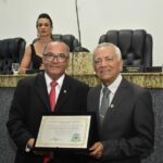 Itamar-Ribeiro-recebe-titulo-de-cidadao-feirense-Foto-Ascom-Camara