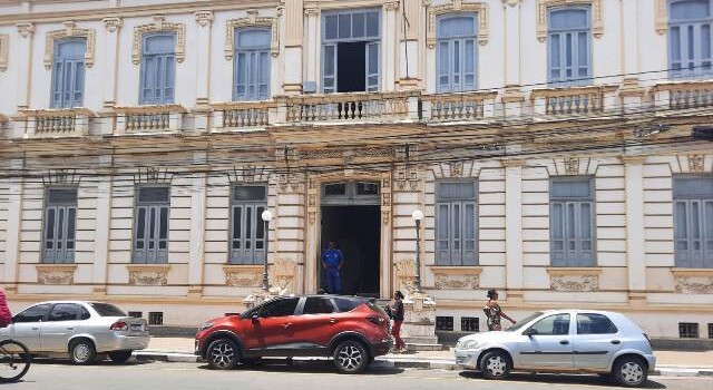 Prefeitura_-Paco-Municipal_-Foto-Ney-Silva_Acorda-Cidade-640x350-1