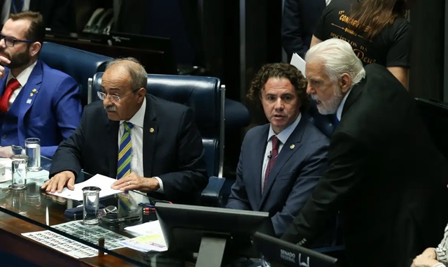 Senado-aprova-mudancas-no-registro-de-agrotoxicos-ft-Lula-Marques-ag-brasil