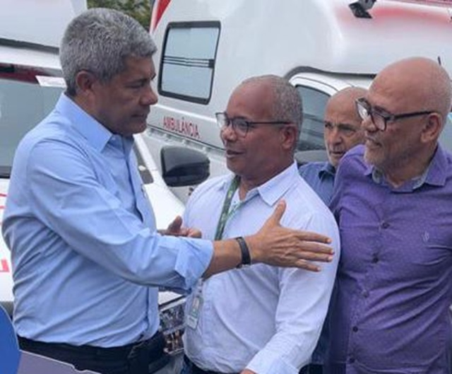entrega-de-ambulancia-na-upa-estadual-de-feira-de-santana
