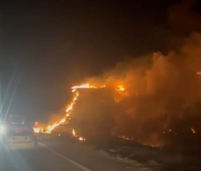incendio-em-pastos-na-br-101-proximo-a-conceicao-do-almeida