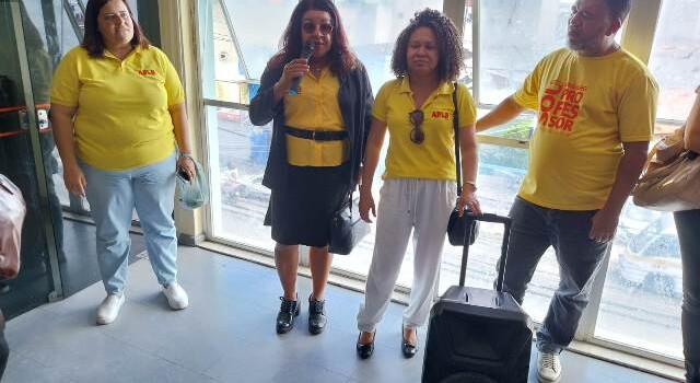 professores-no-ceaf-foto-paulo-jose-acorda-cidade-14-640x350-1