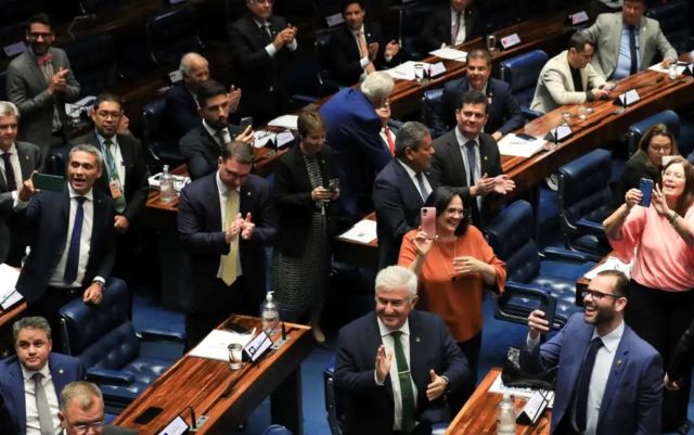 senado-nov-23-foto-lula-marques-abr