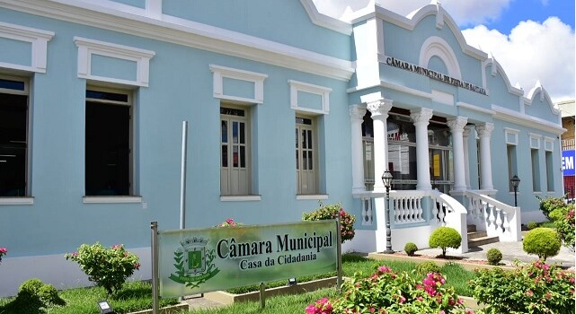Camara-municipal-de-vereadores-641x350-1