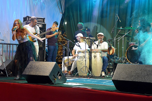GALERIA-SHOW-NATALINO-COM-FOTO-13-POR-CAU-PRETTO