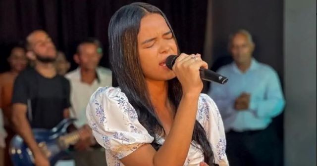 cantora-gospel-Aclecia-Silva-dos-Santos