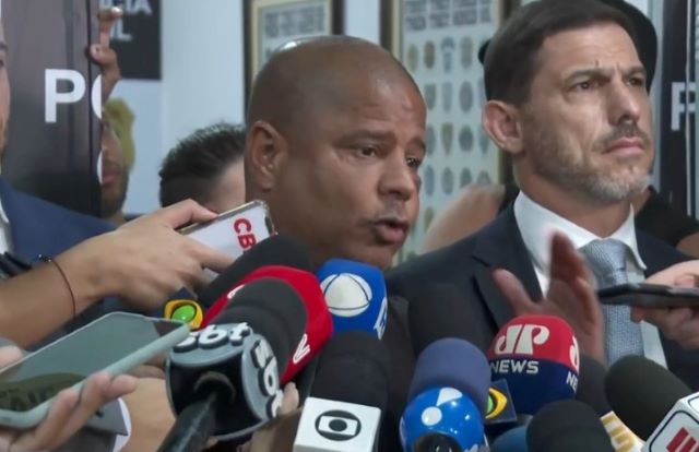 coletiva-marcelinho-carioca