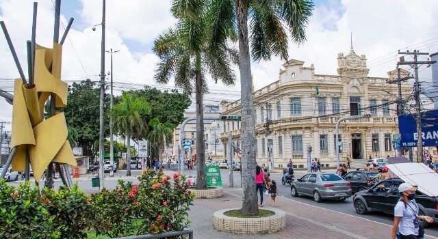 comercio-feira-de-santana-ed-santos-640x350-1
