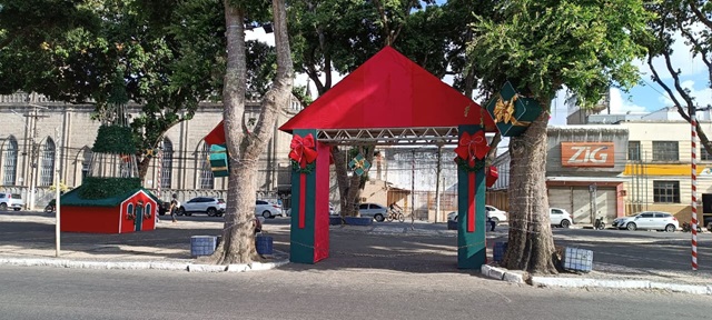 decoracao-natalina-de-Feira-de-Santana-ft-paulo-jose-acorda-cidade4