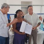 entrega-das-escrituras-no-conder-ft-paulo-jose-acorda-cidade9