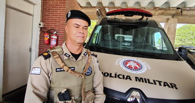 major-Marcos-da-20a-comapnhia-de-santo-amaro-ft-Ed-santos-acorda-cidade6-2