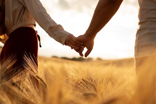 relacionamento-casal-freepik