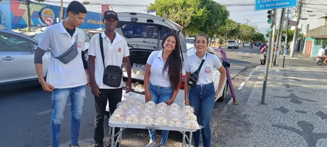 vendedoras-de-paozinho-de-queijo-ft-paulo-jose-acorda-cidade2