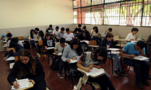 AlunosEnem-fotoagenciabrasilGabriel-Jaburr-300x179-1