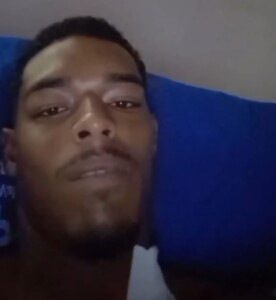 Campeao-de-judo-grava-video-em-hospital-Foto-Reproducao-276x300-1