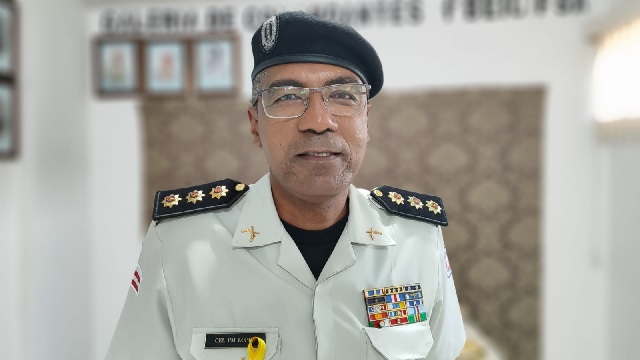 Comandante-do-CPR-L-Antonio-Lopes-Foto-Reporter-Ed-Santos-Acorda-Cidade