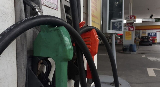 Fernando-Frazao-Agencia-Brasil-Combustiveis-bomba-de-gasolina-640x350-1