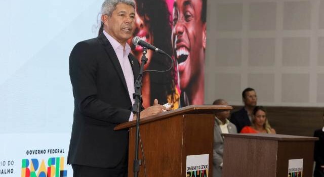 Governador-Jeronimo-Rodrigues-programa-juventude-produtiva-foto-Mateus-Pereira-GOV-BA-640x350-1