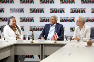 Jeronimo-Rodrigues-se-reune-com-Margareth-Menezes-e-planeja-novas-parcerias-para-a-Cultura-na-Bahia-Foto-Fernando-Vivas-GOVBA.jpg1_-300x200-1