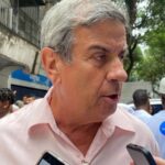 Prefeito-Colbert-Martins-Foto-Dennis-Franca