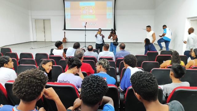 Projeto-Ferias-Na-Escola-Feira-de-Santana-Foto-Ed-Santos-Acorda-Cidade.jpg2_