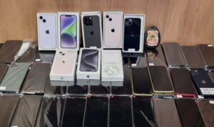 apreensao-de-celulares-no-presidios-300x179-1