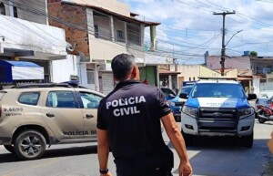 homicidio-na-queimadinha-foto-ed-santos-acorda-cidade-19-11-23-300x193-1