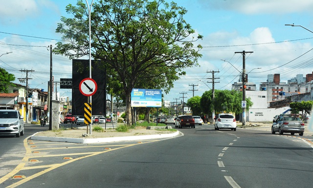 implantacao-do-projeto-luminotecnico-na-ciclovia-da-Fraga-Maia-ft-Jorge-Magalhaes1