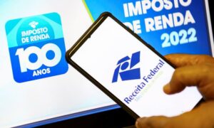 imposto-de-renda-receita-federal-foto-Marcello-Camargo-Agencia-Brasil-300x180-1