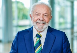lula-300x205-2