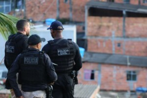 policia-civil-pc-bahia-foto-alberto-maraux-300x200-1