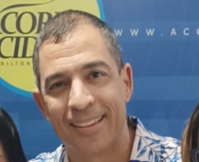 professor-robson-torres-01