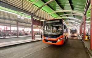 transporte-publico-onibus-terminal-central-foto-andrews-pedra-branca-01-300x192-1