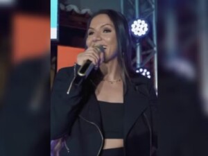 Cantora-Marcinha-Sousa-tem-mais-de-500-mil-seguidores-nas-redes-sociais-onde-ela-costumava-divulgar-suas-cancoes-Foto-Arquivo-pessoal-300x225-1