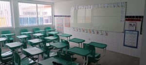 Inauguracao-Escola-Municipal-Jose-Raimundo-Pereira-de-Azevedo-sala-de-aula-ft-paulo-jose-acorda-cidade4-300x135-1