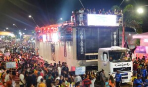 Joas-chicana-foto-ed-santos-acordacidade-micareta-de-feira-2023-folioes-300x176-1