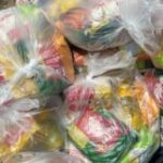 Municipio-ja-distribuiu-mais-de-mil-cestas-de-alimentos-a-familias-atingidas-pelas-chuvas-Foto-Divulgacao-300x161-1
