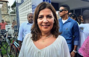 Secretaria-Adelia-Pinheiro_-Foto-Ney-Silva_-Acorda-Cidade-300x191-1