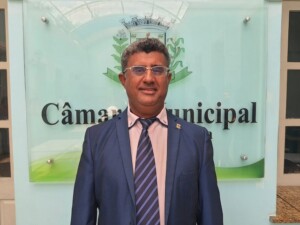 Vereador-Lulinha-foto-Paulo-Jose-Acorda-Cidade-300x225-1