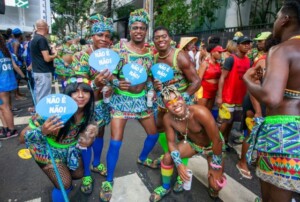 as-muquiranas-carnaval-de-salvador-2024-foto-ascom-300x202-1