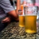 cerveja_-_marcelo_camargo-abr-cervejaria-bebida-acoolica-alcoolismo-300x180-1