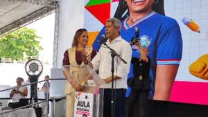governador-Jeronimo-Rodrigues-Foto-Reporter-Ed-Santos-Acorda-Cidade.jpg1_-300x169-3