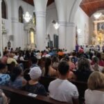 missa-na-catedral-de-santana-lanc-da-campanha-da-fraternidade-2024-foto-ney-silva-acorda-cidade-6-300x225-1